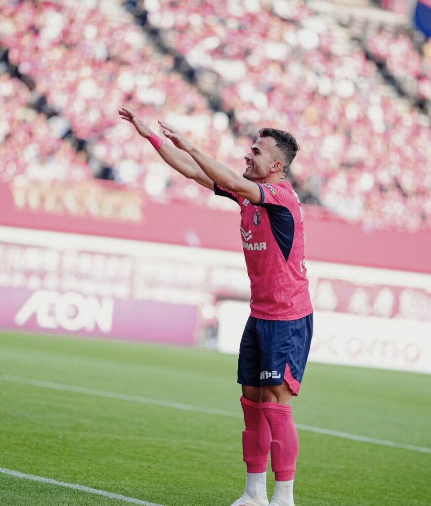 Lucas Fernandes é um dos destaques da liga japonesa do Cerezo Osaka - Divulgação Cerezo osaka