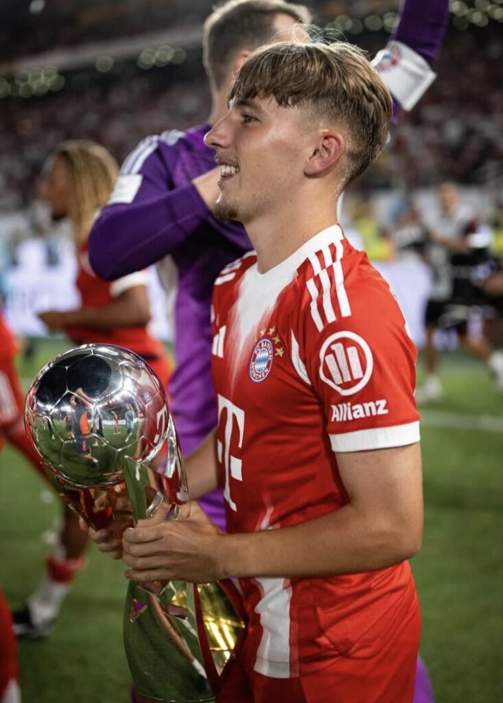 Karl já foi campeão pelo Bayern na supercopa - Reprodução Instagram