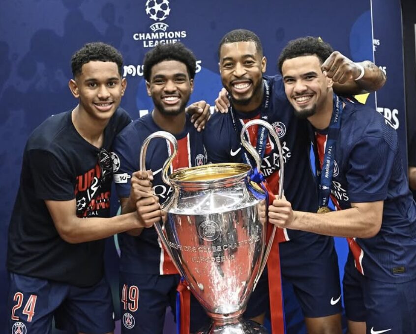 Mbaye já é campeão da Champions League - Reprodução Instagram
