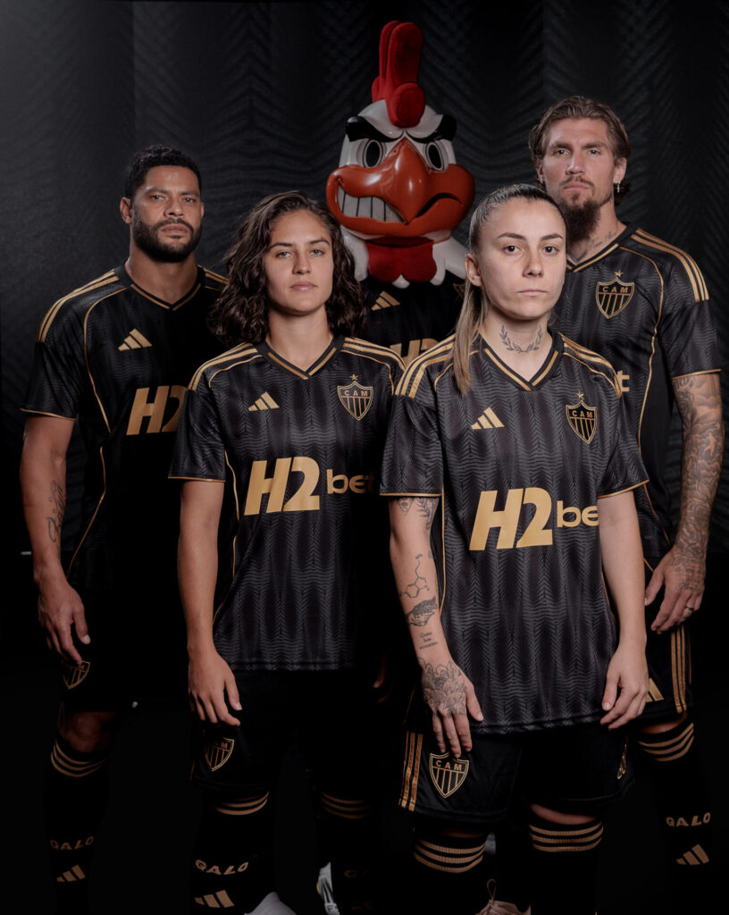 Hulk, Lyanco, Lari Sanchez e Ana Clara com o galo doido - Divulgação Adidas