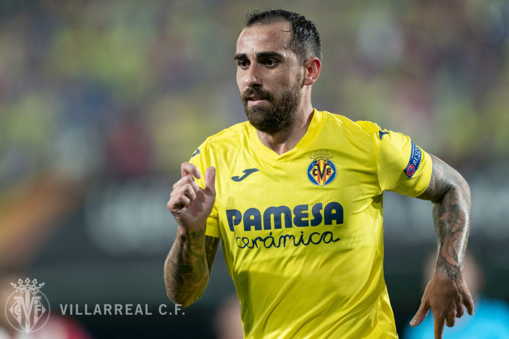 Atacante passou por Barcelona e Villareal – Reprodução/Villareal