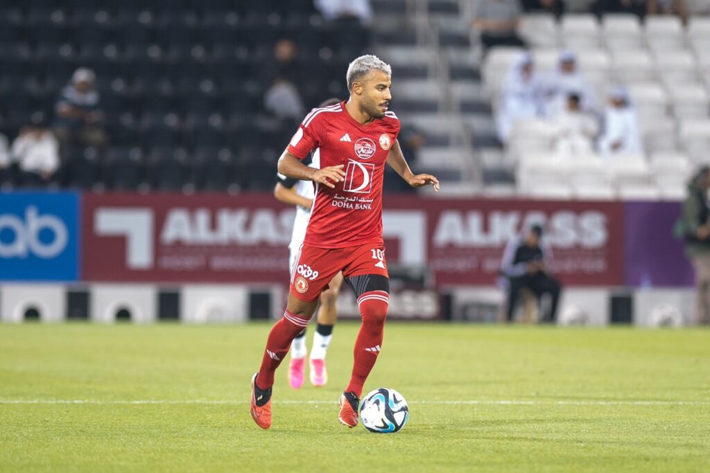 Brasileiro com passagens por PSG, Barcelona e Inter – Reprodução/Al Arabi