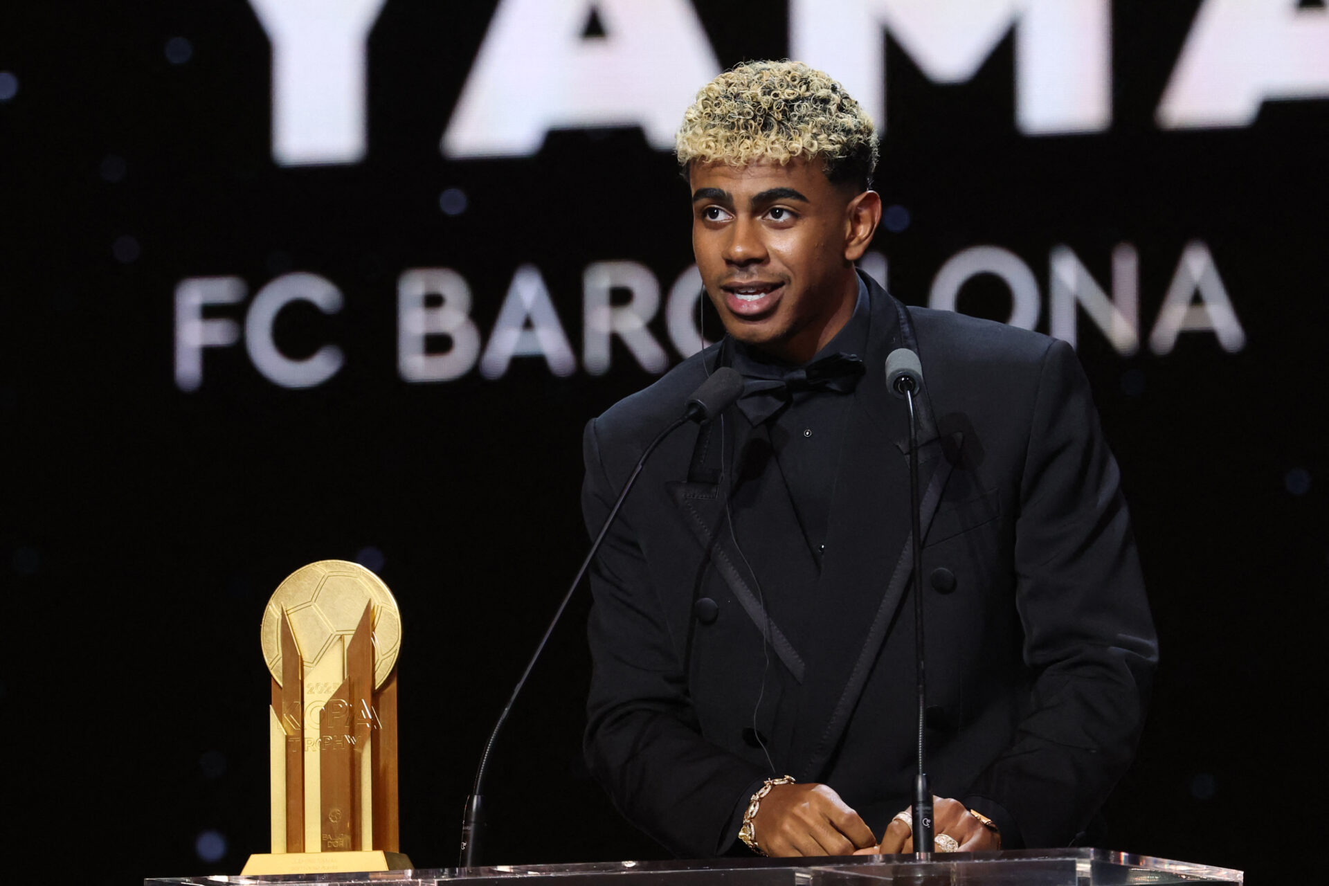 Bola de Ouro 2025: confira todos os vencedores da premiação da France Football