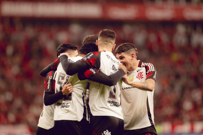 Brasileirão de volta: onde assistir aos jogos da 23ª rodada