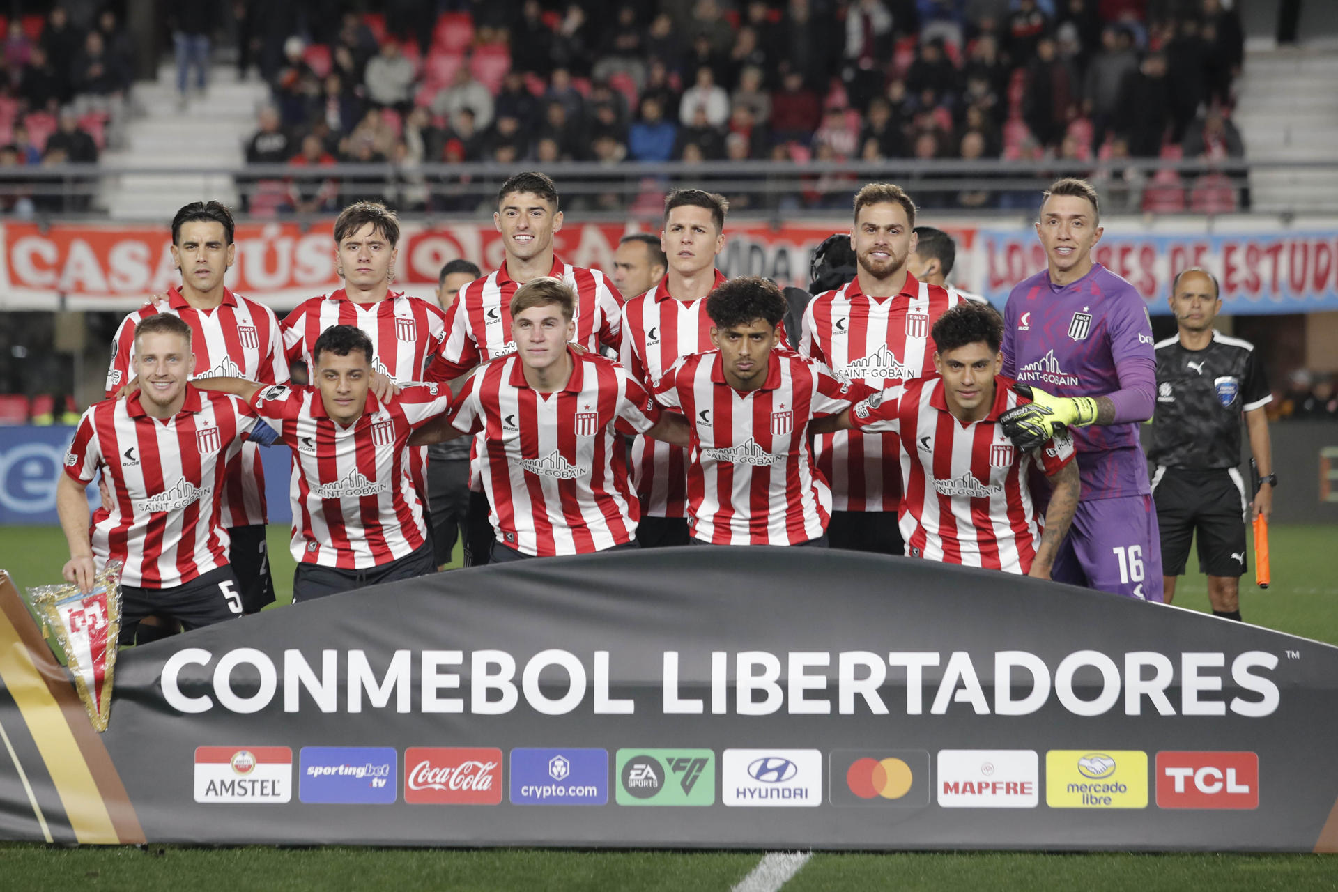 Por que o Estudiantes não é considerado um grande na Argentina?