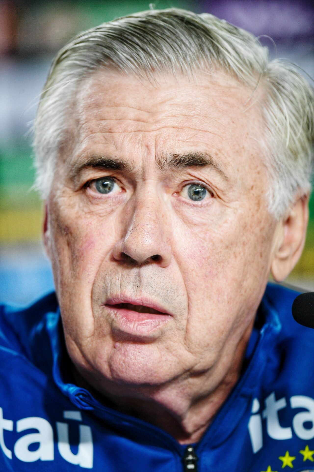 Ancelotti sobre Neymar: 'é verdade, é uma decisão técnica' - Alexandre Battibugli/Placar