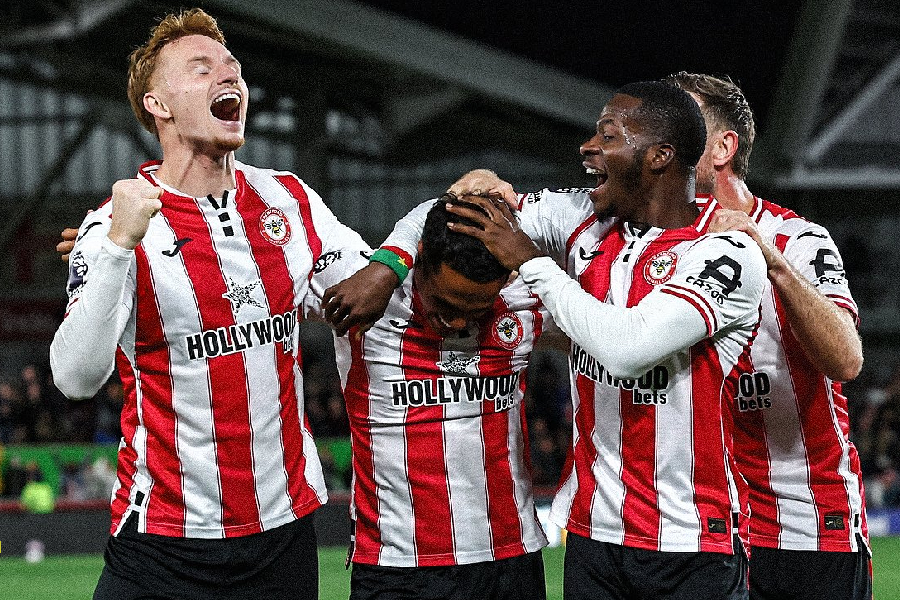 Brentford é o maior inovador dos laterais ofensivos na Premier League - Divulgação / Brentford