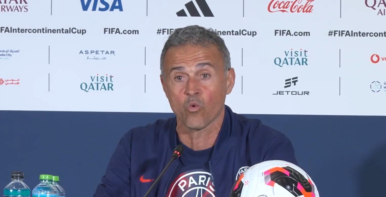 Luis Enrique critica debates sobre a Bola de Ouro antes de jogo do PSG
