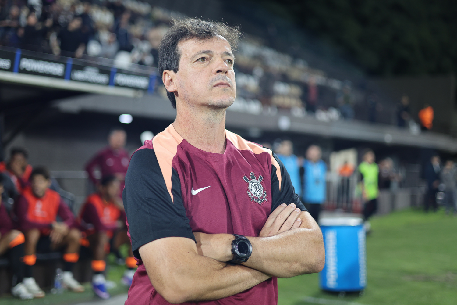 Debate PLACAR: Alfinete aponta apatia no Corinthians em eliminação