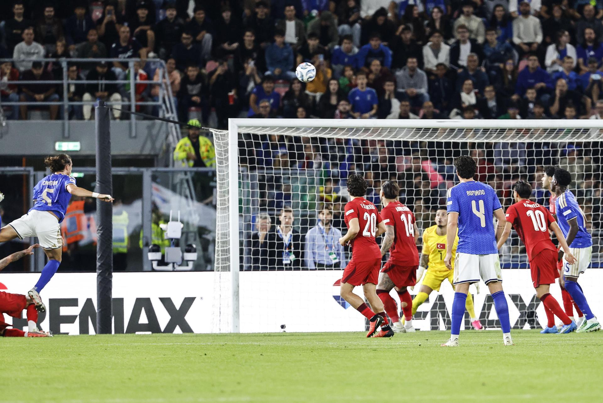 Itália supera a Turquia com gols de reservas na Nations League