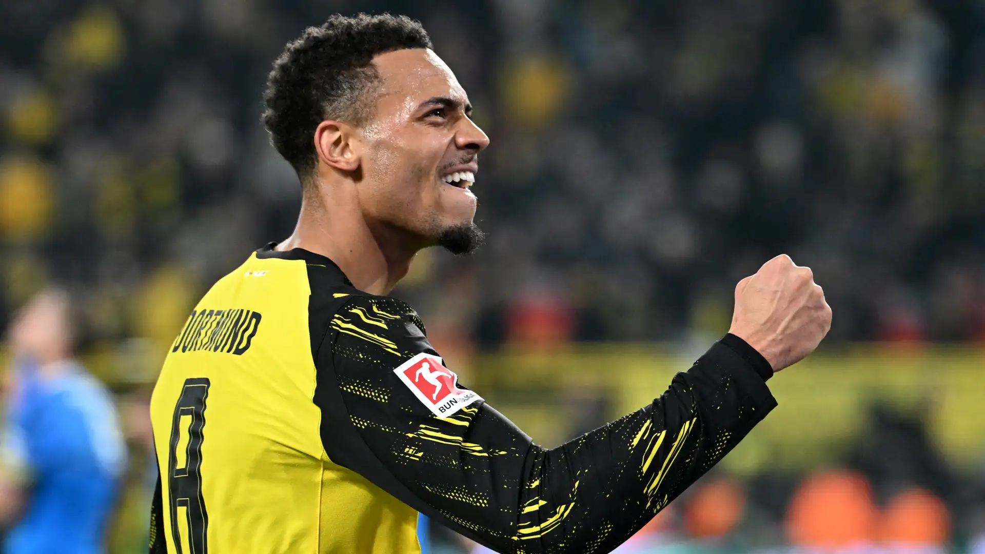 Liverpool e Manchester United monitoram Felix Nmecha do Borussia Dortmund