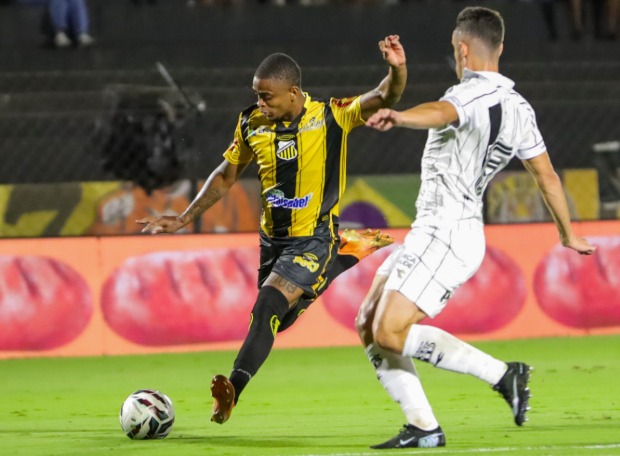 Novorizontino goleia Ponte Preta por 5 a 1 e se firma na vice-liderança da Série B
