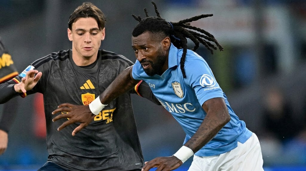 Roma empata em 3 a 3 com o Napoli e permanece invicta na Serie A