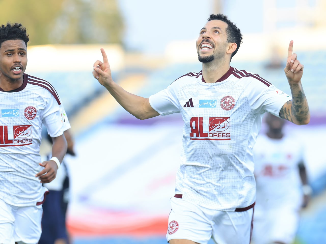 Flávio Medeiros brilha e garante vitória do Al Faisaly na Liga Saudita
