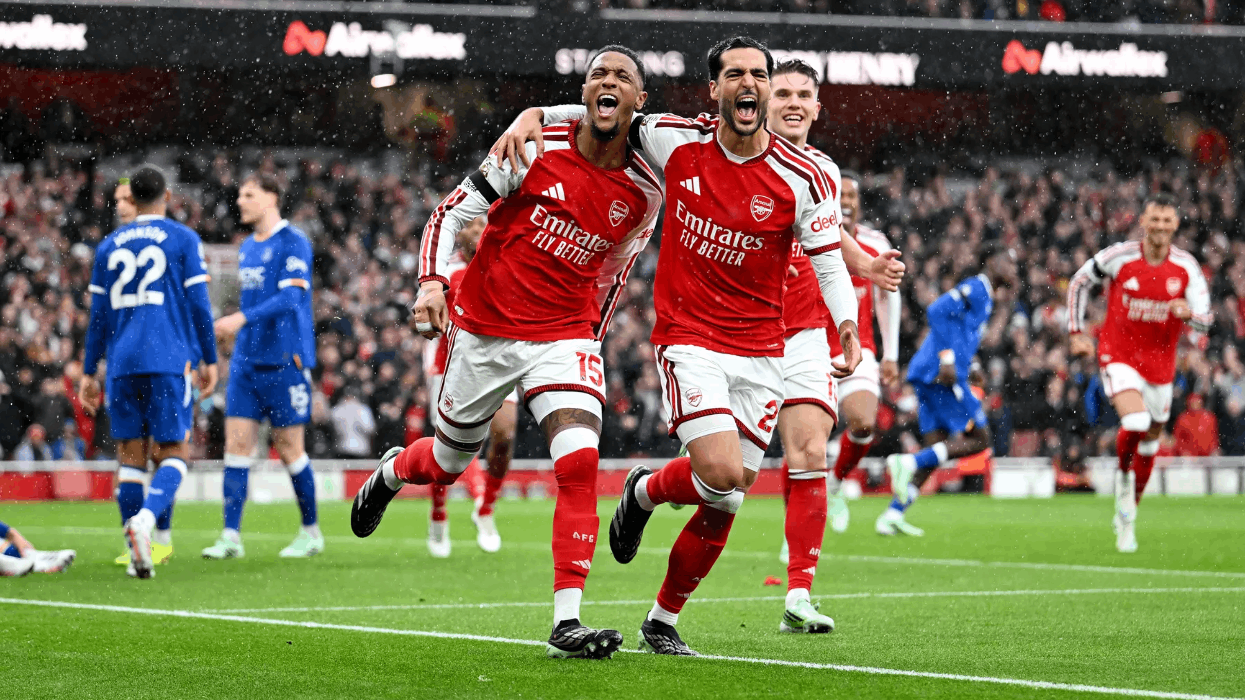 Arsenal vence Everton por 2 a 0 e mantém vice-liderança do Inglês