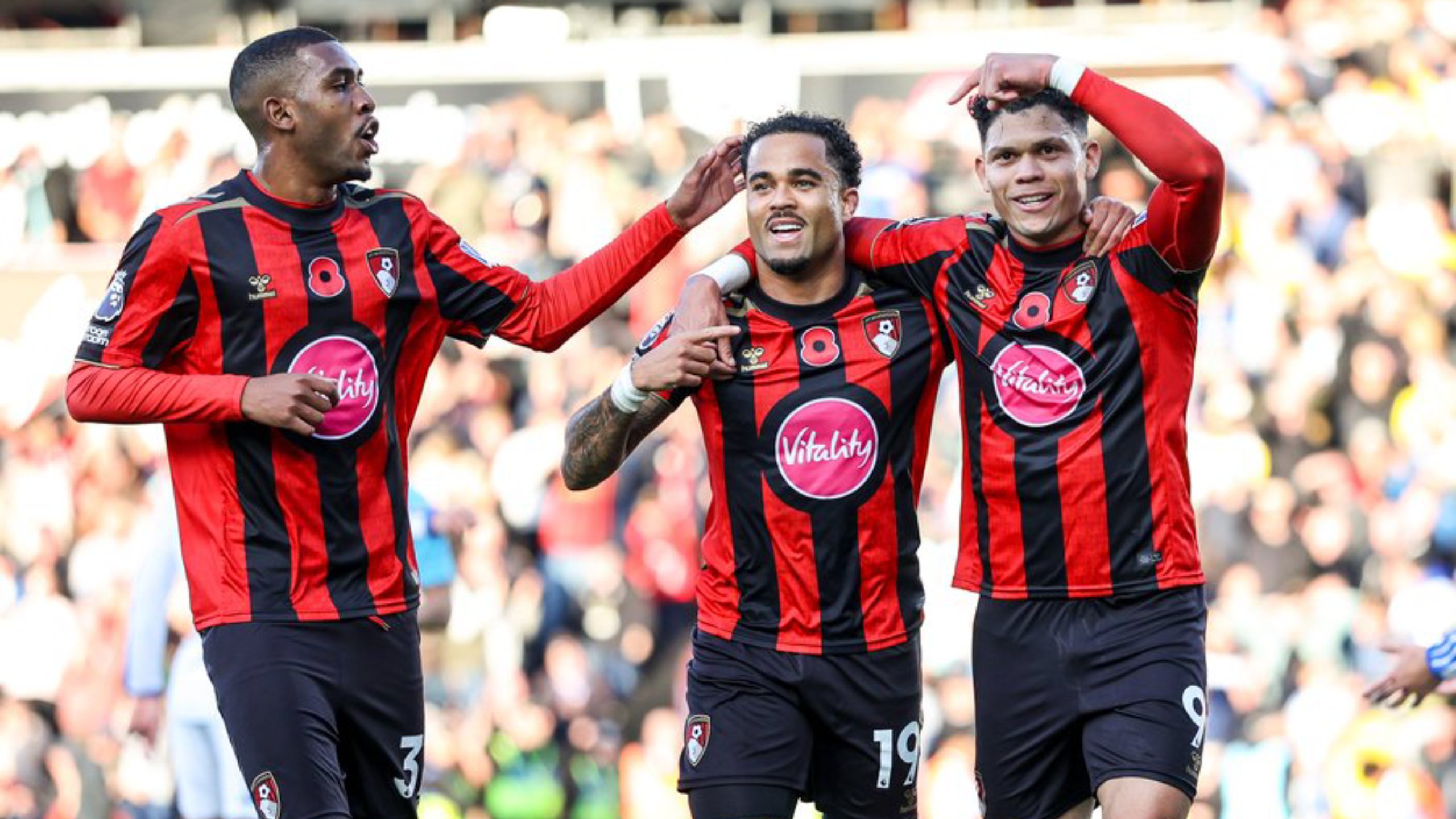 Bournemouth vence o Leeds por 2 a 0 pelo Campeonato Inglês