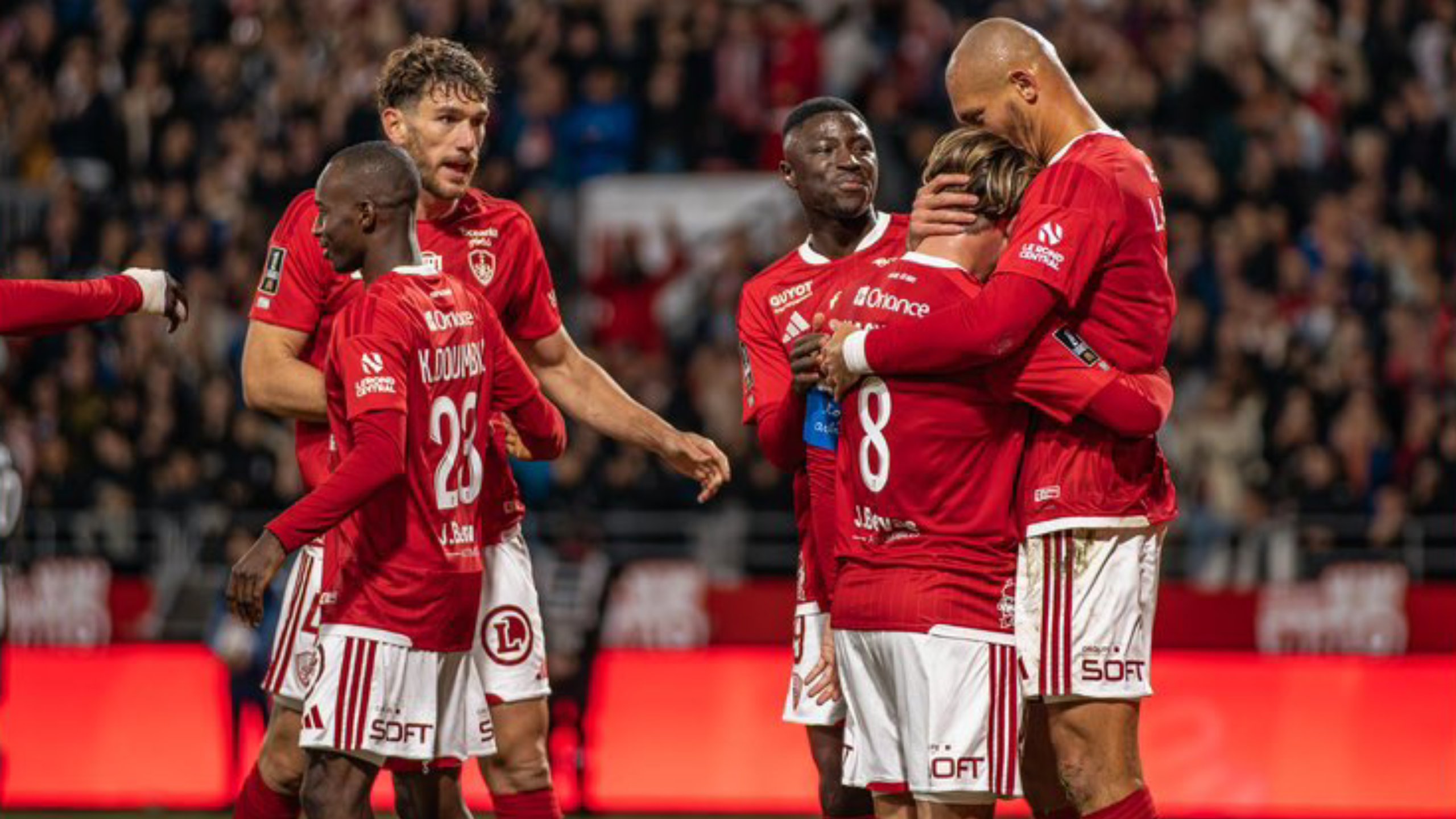 Brest atropela o Angers por 5 a 1 pelo Campeonato Francês