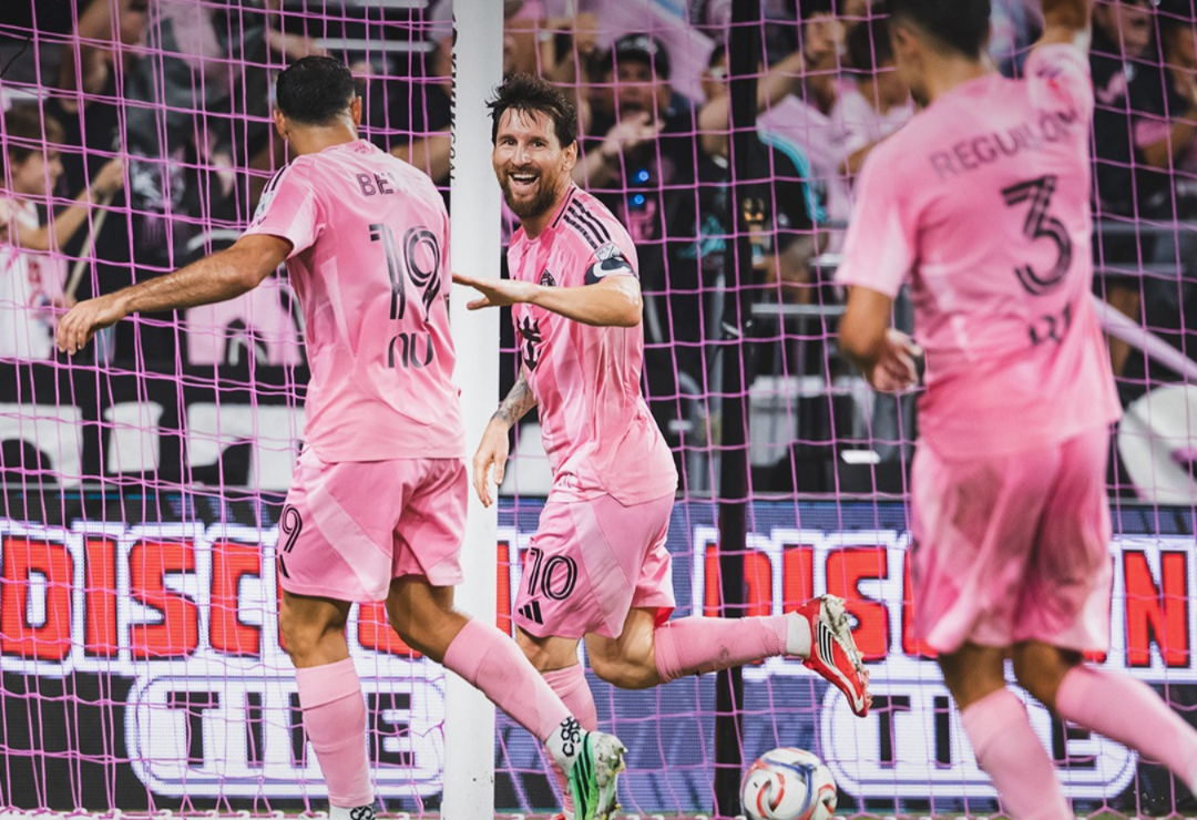 Messi brilha e marca dois gols na vitória do Inter Miami sobre o DC United