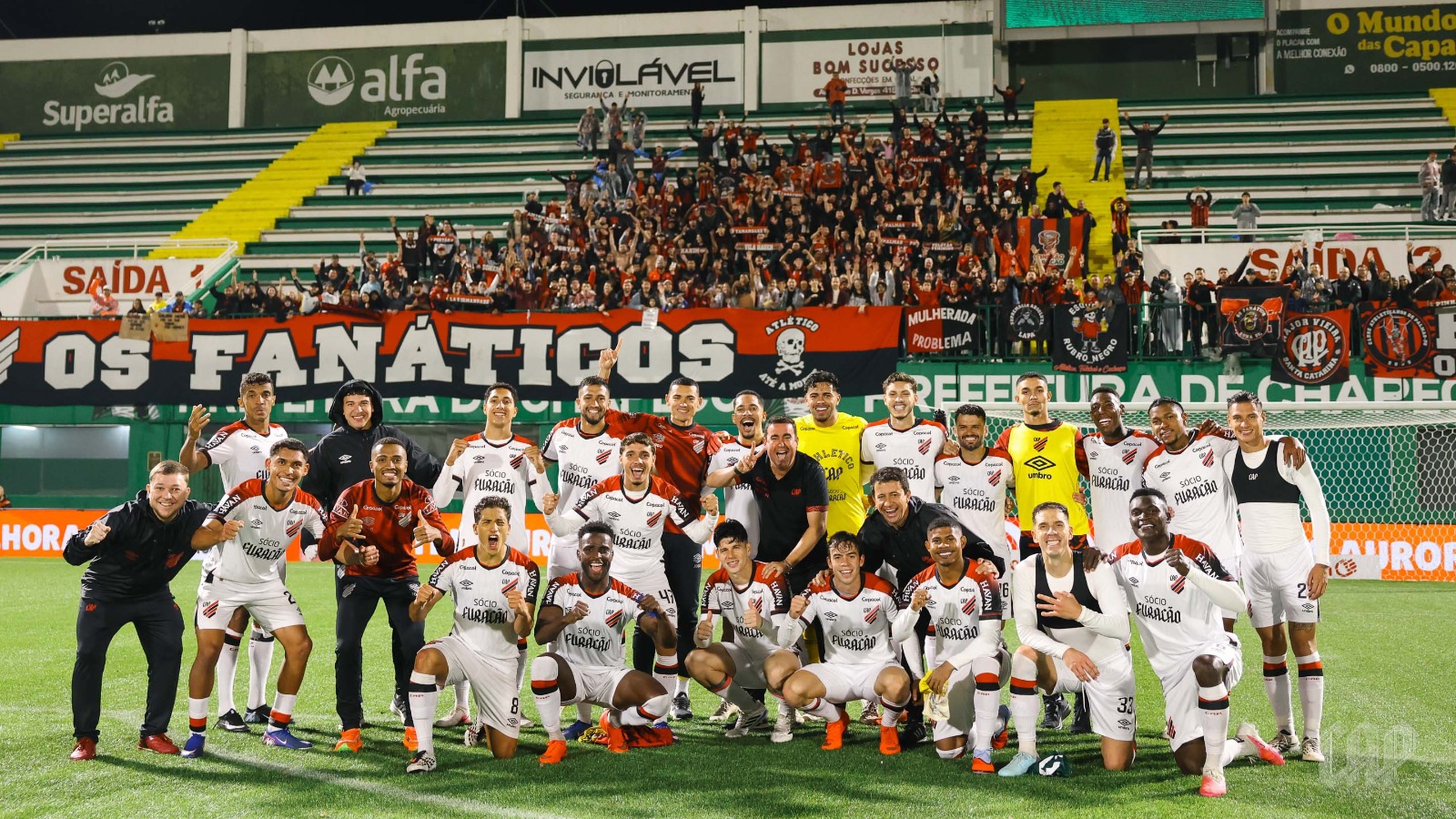 Athletico-PR tem apenas uma derrota no pós-Copa e se consolida no G4 do Brasileirão