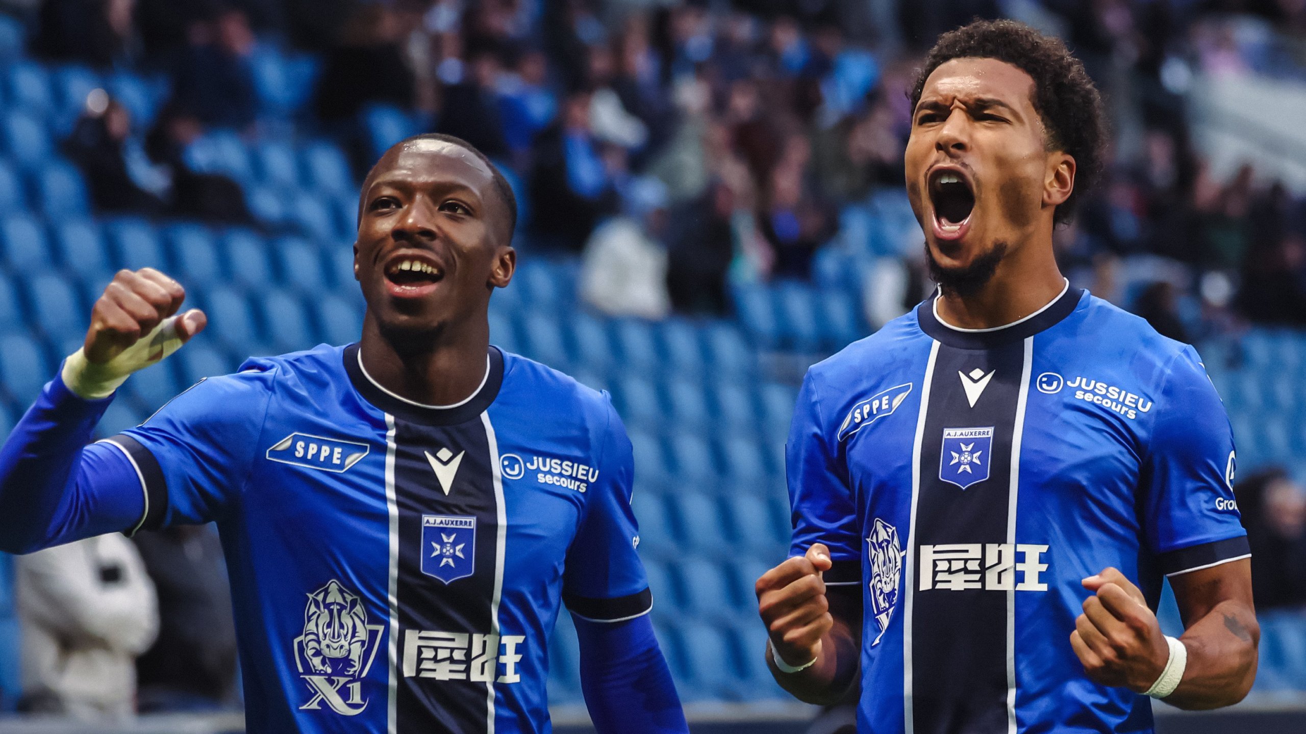 Auxerre vence Le Havre por 3 a 1 com destaque para Namaso
