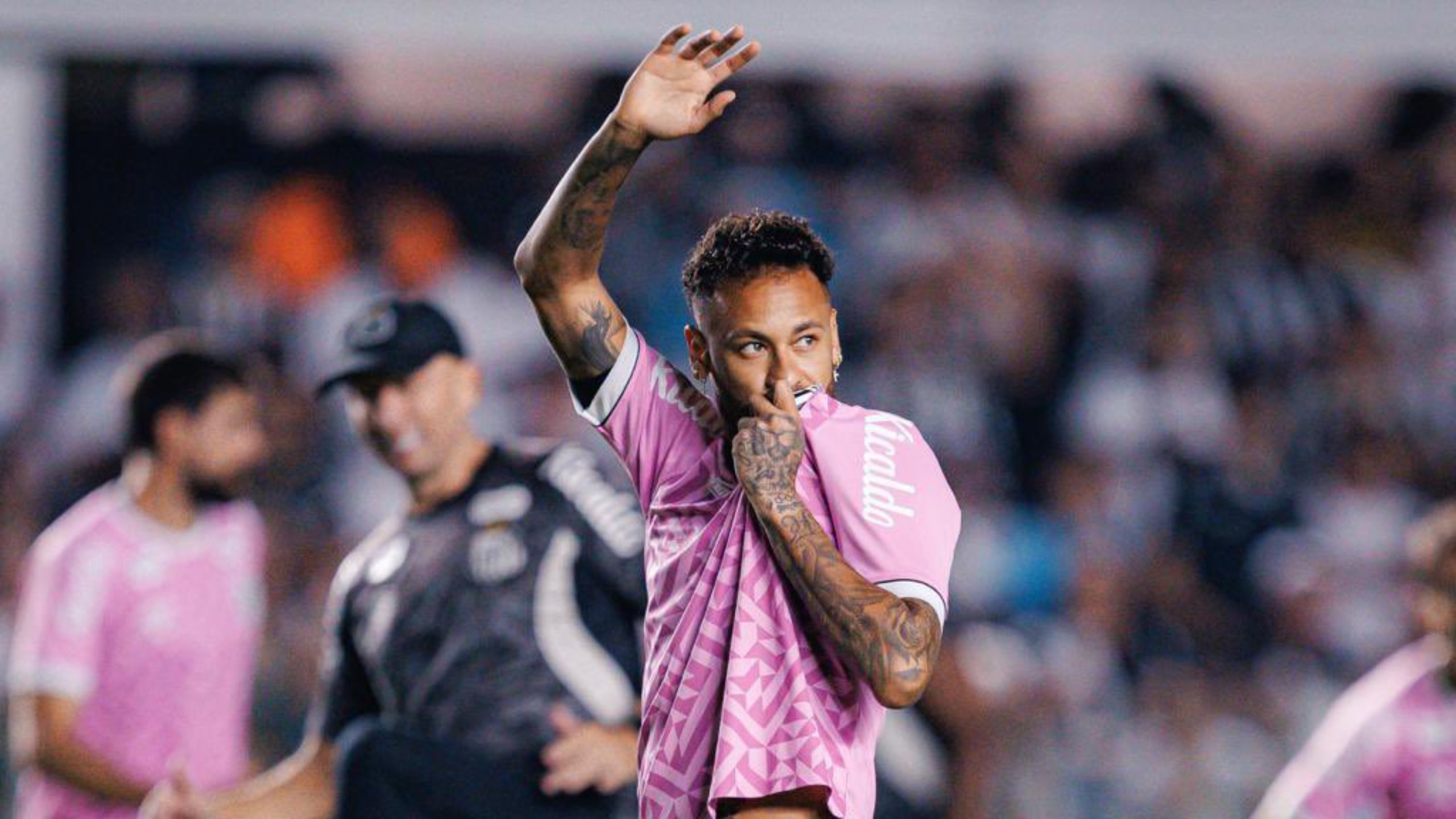 Neymar rebate Rodrigo Nestor e diz que ‘ele foi muito safado’
