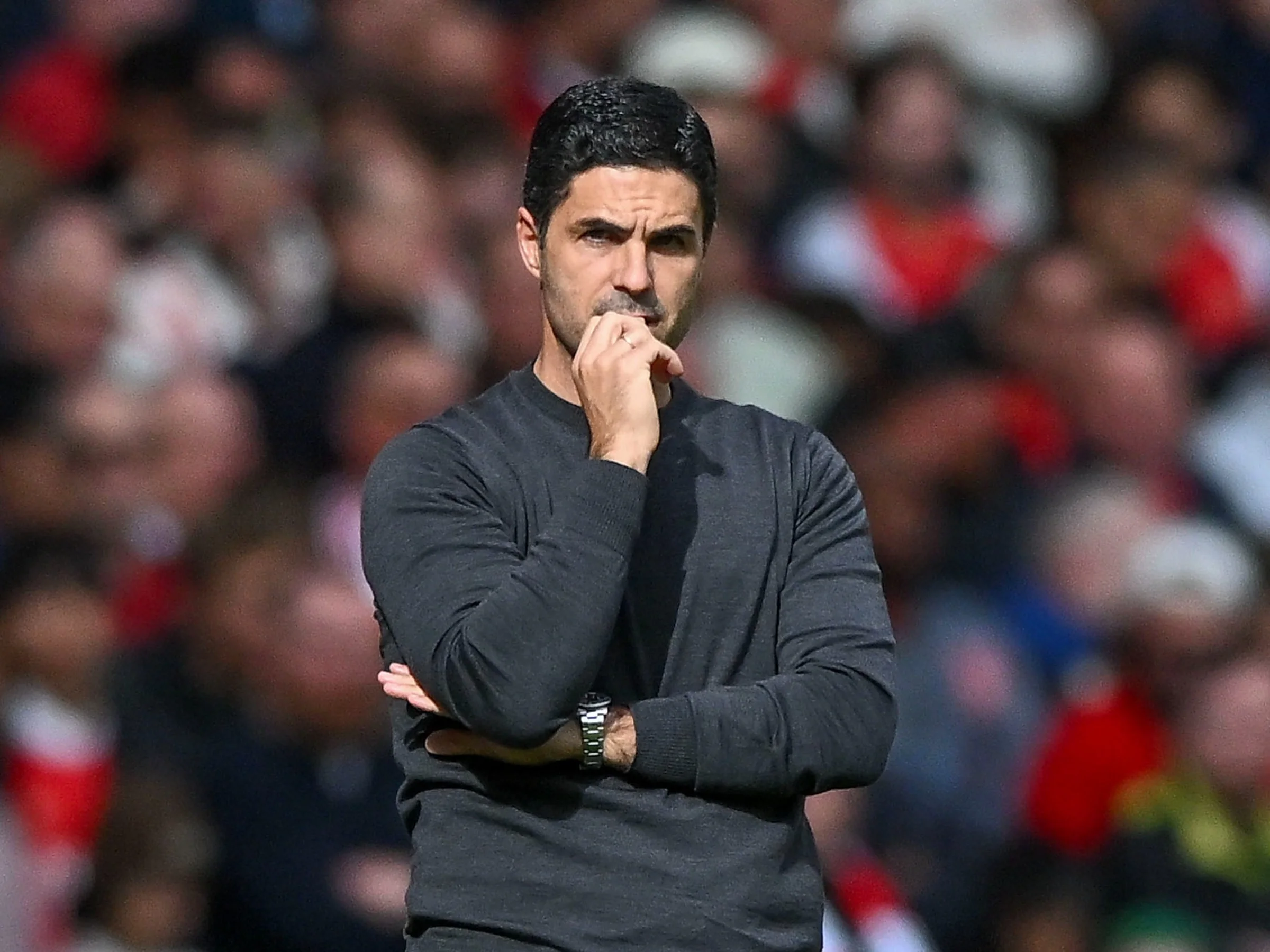 Vídeo: Arteta elogia zagueiros do Arsenal antes de teste contra Kane; assista