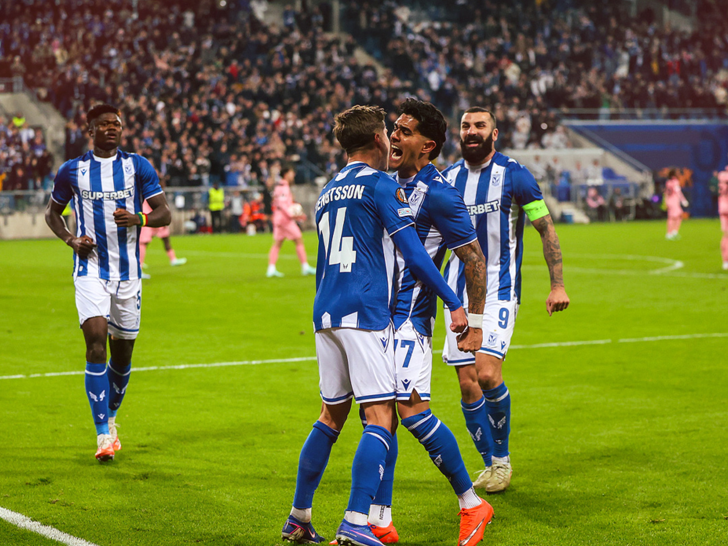 Lech Poznan arranca empate com Sunderland e soma primeiro ponto na Liga Europa