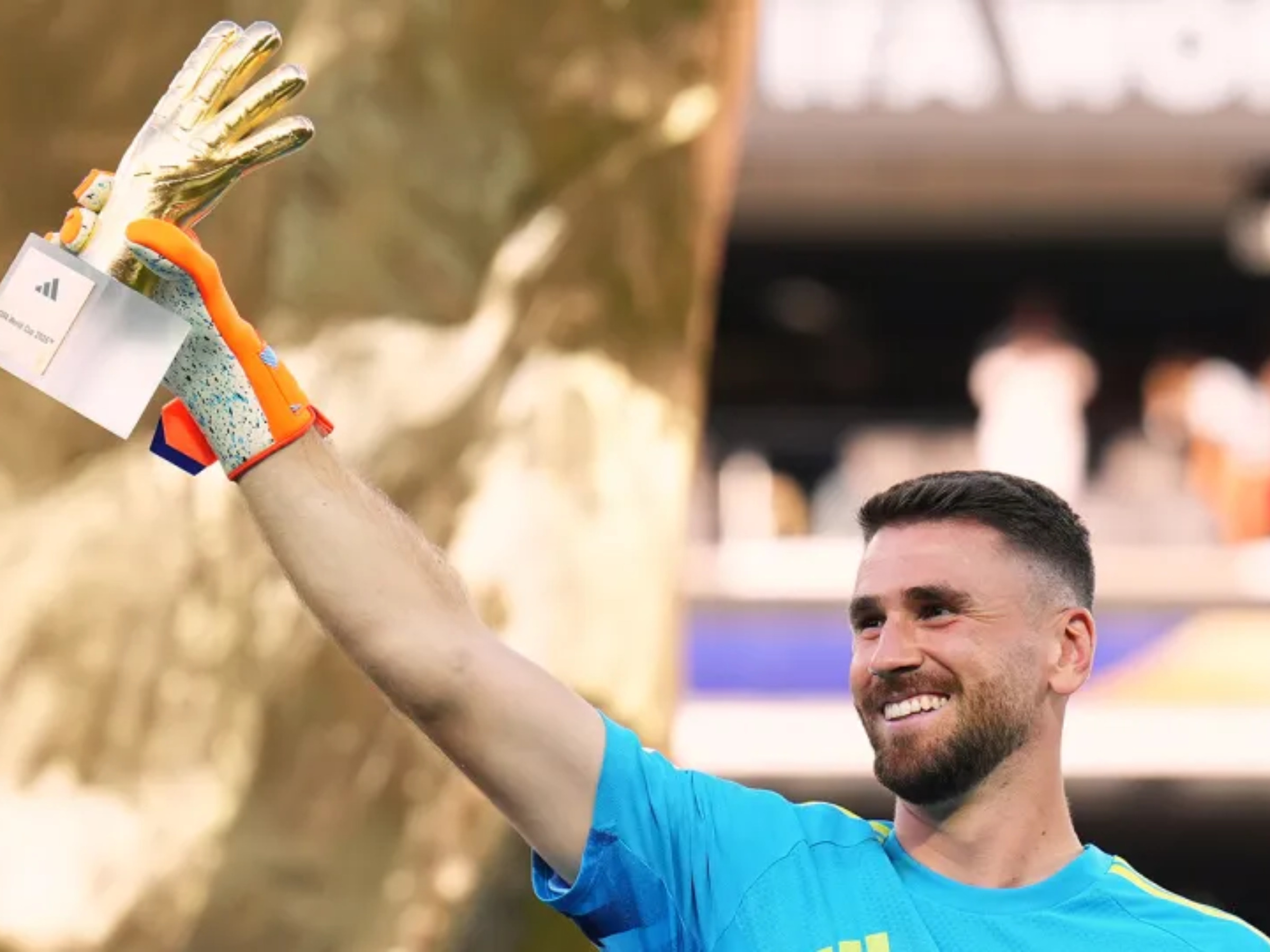 Unai Simón conquista o Troféu Yashin na Bola de Ouro 2026