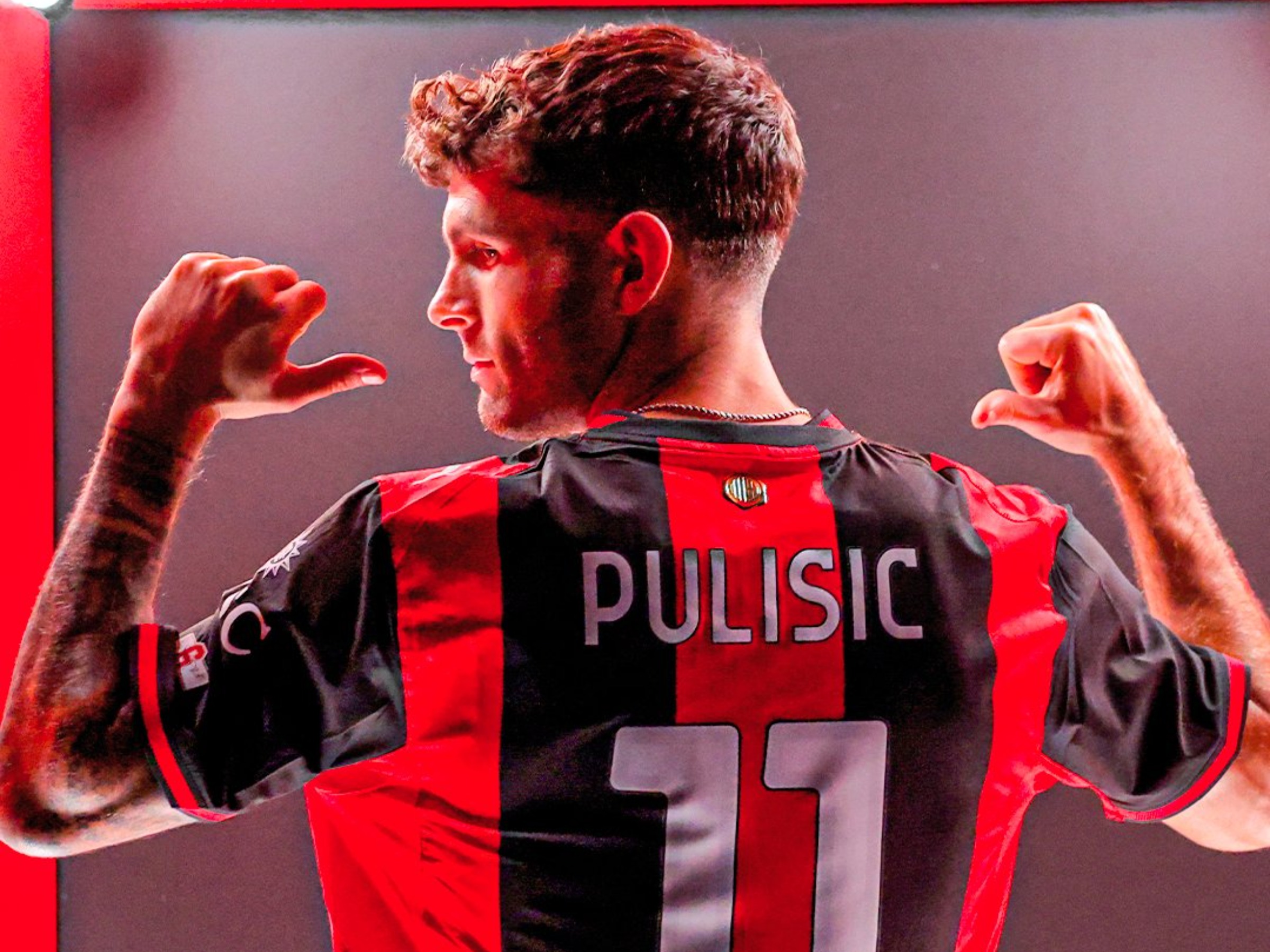 Pulisic renova contrato com o Milan até junho de 2031
