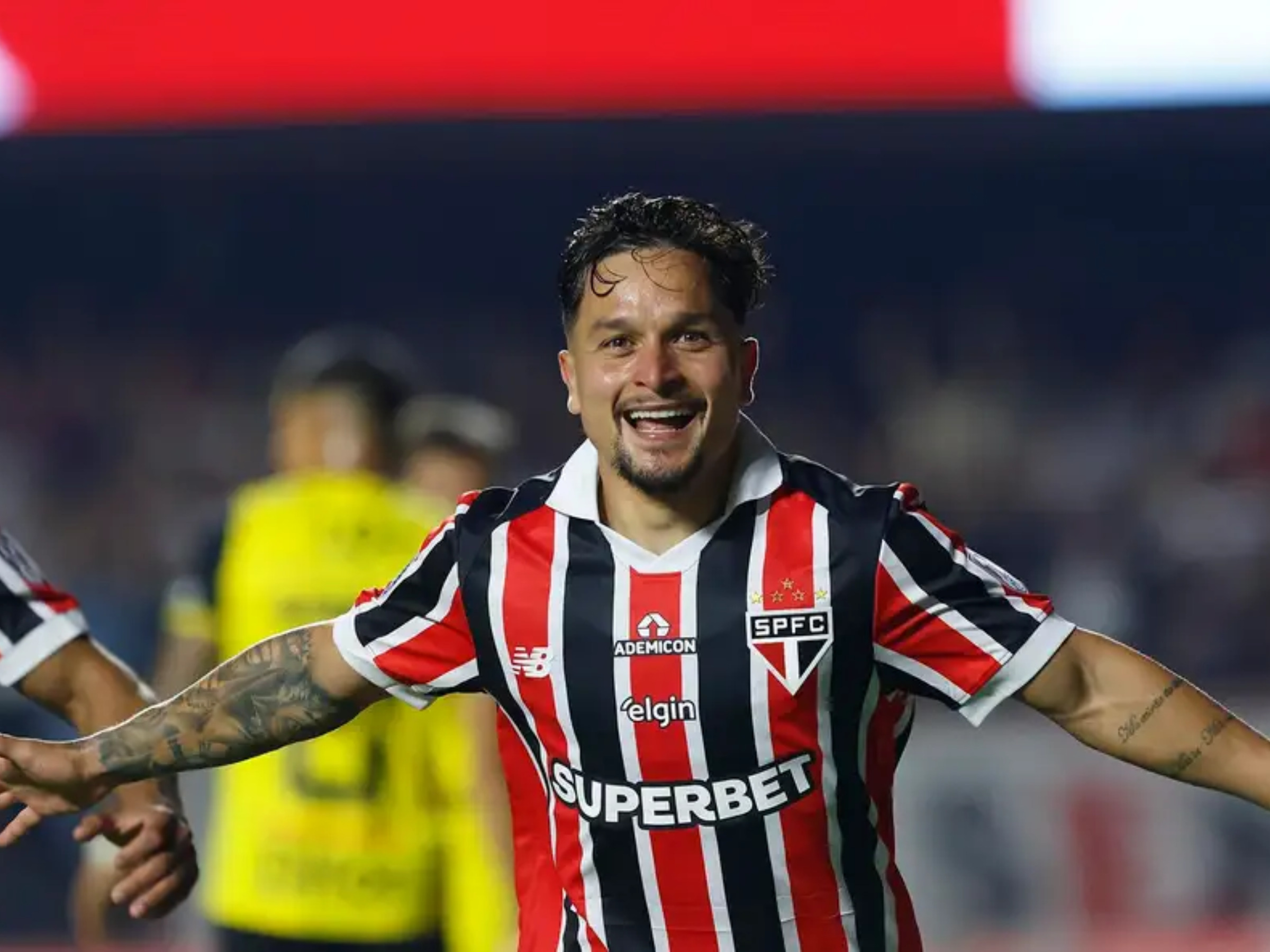 São Paulo tem novidades para clássico com o Corinthians